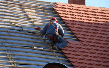 roof tiles Woodford Halse, Northamptonshire